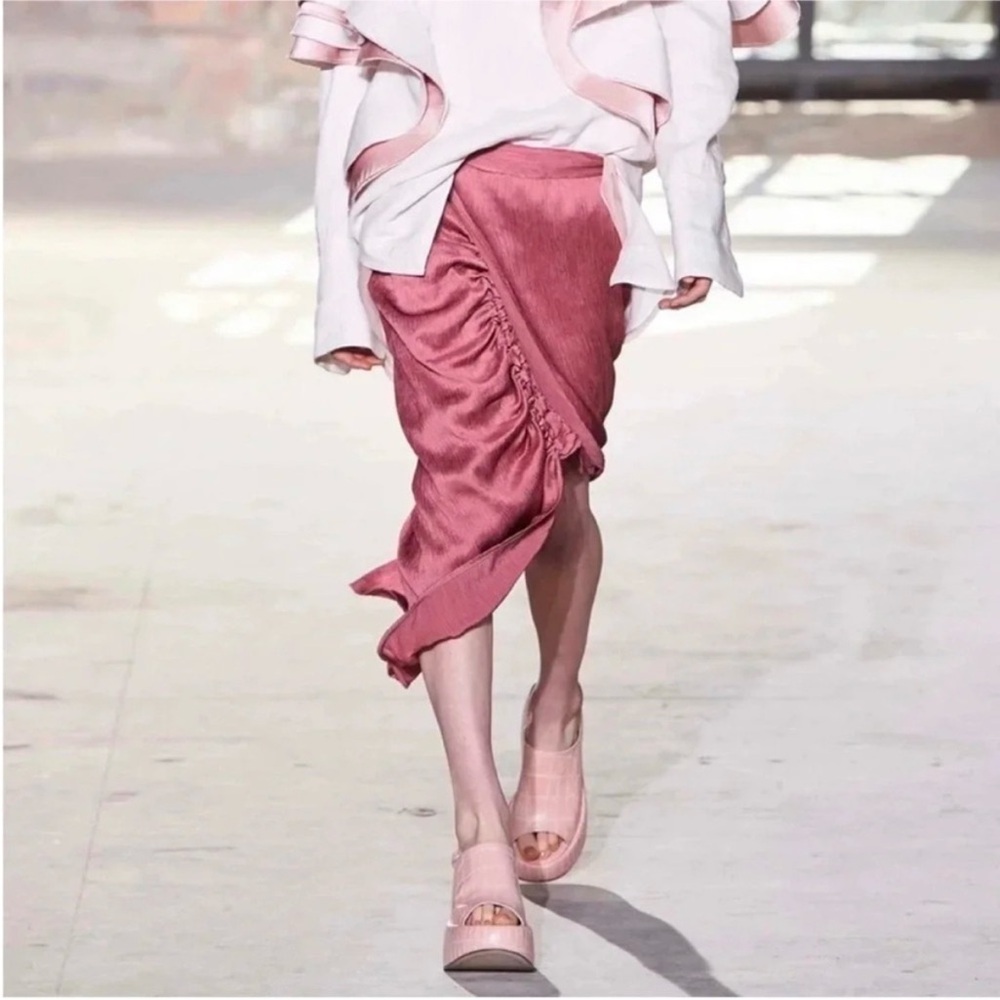 Elegant Mauve Maxi Skirt - Picture 4 of 6